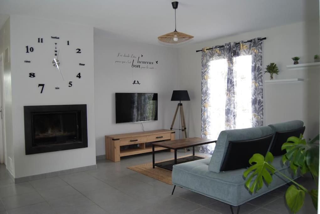הוילה Castelnau-de-Montmiral Ac Interlude מראה חיצוני תמונה